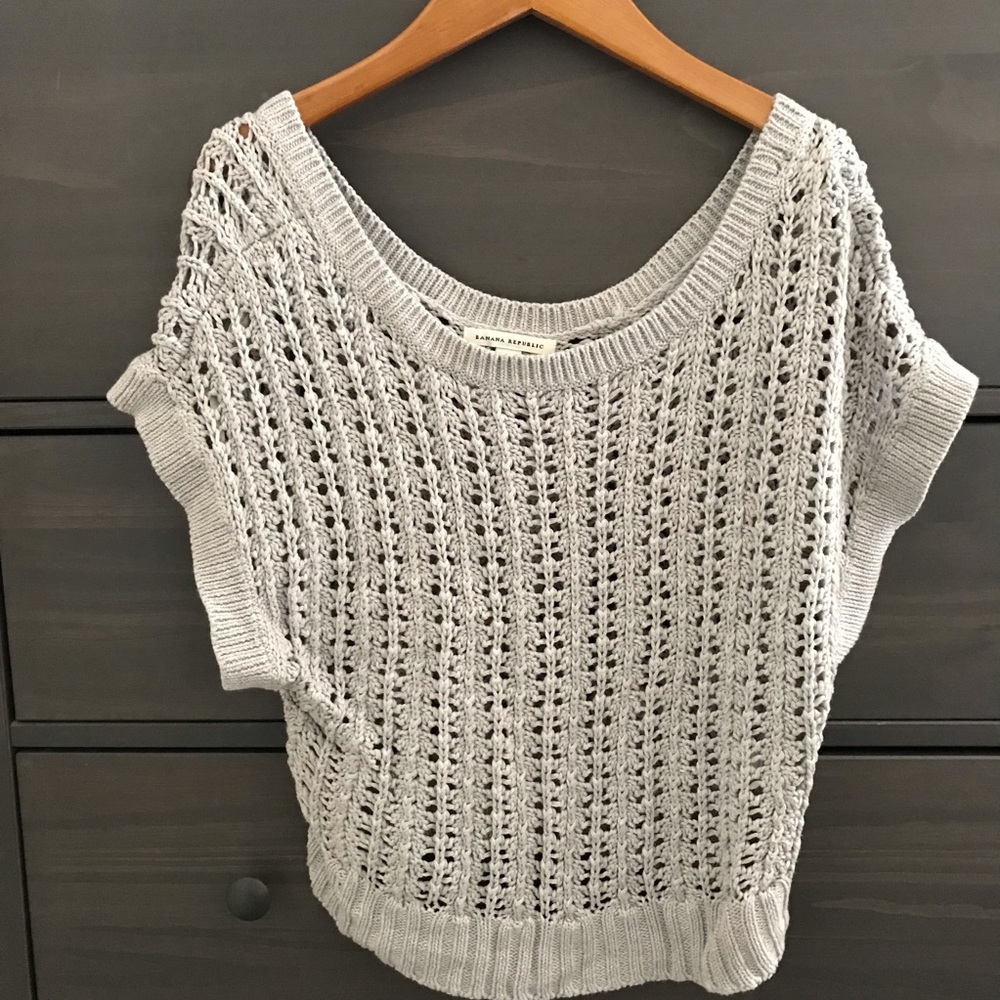 Banana Republic Light Gray Knit Top